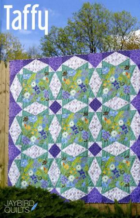 Taffy Quilt Pattern - Jaybird Quilts - Hummingbird Lane Fabrics and Notions